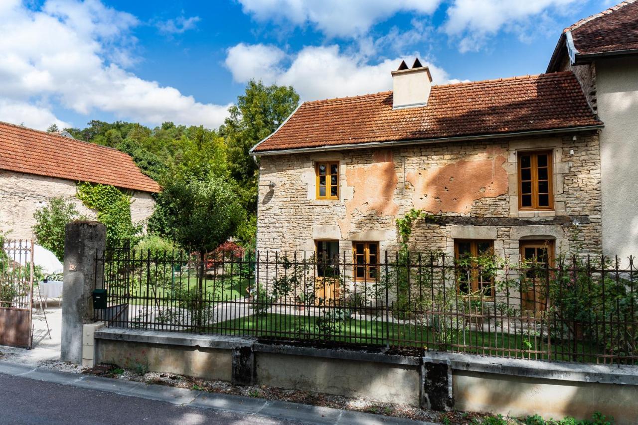 Relais De La Fontaine - Maison De Charme Cunfin 外观 照片